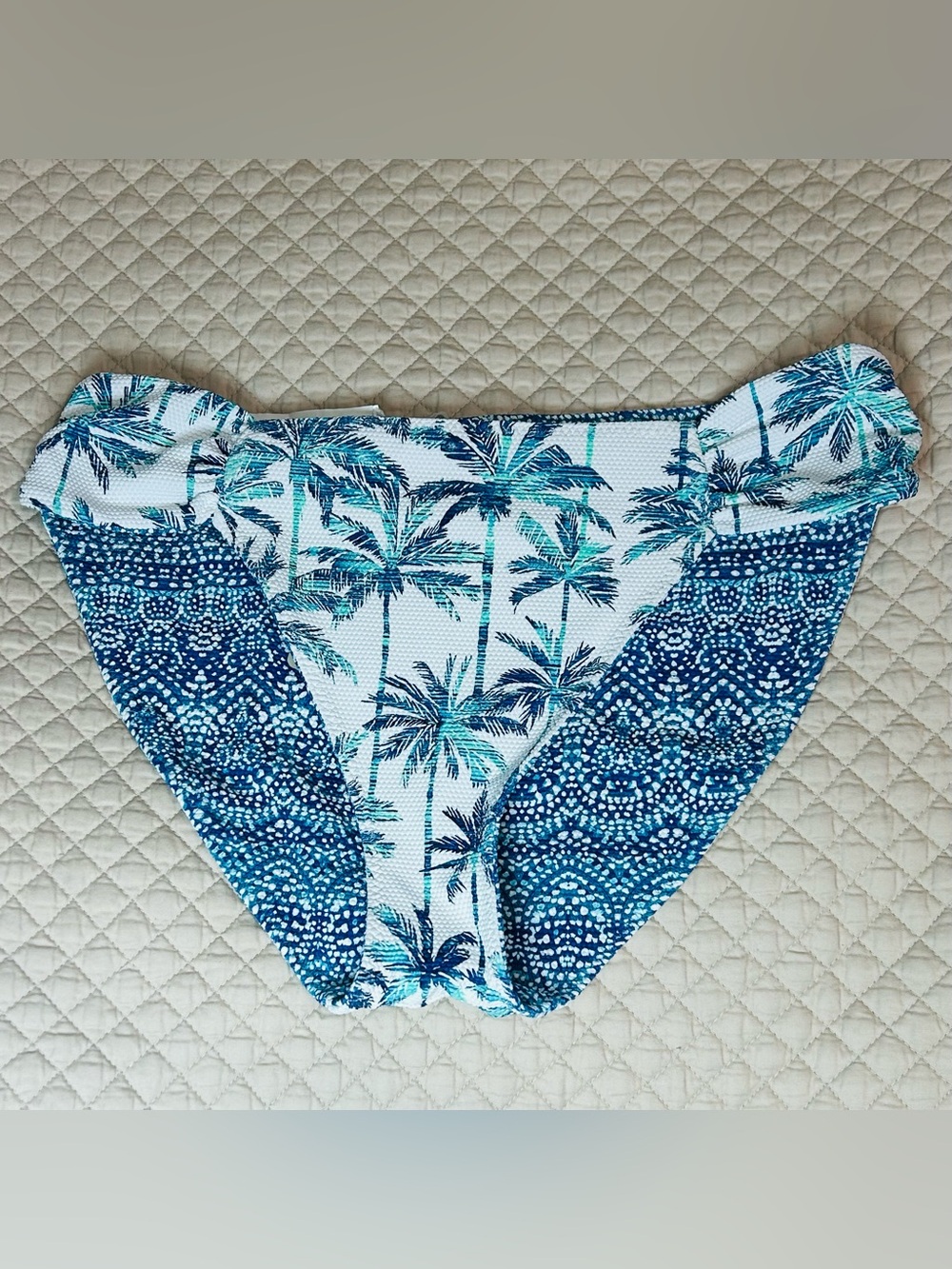 Tommy Bahama Island Cays Pointelle reversible hipster - Small - New